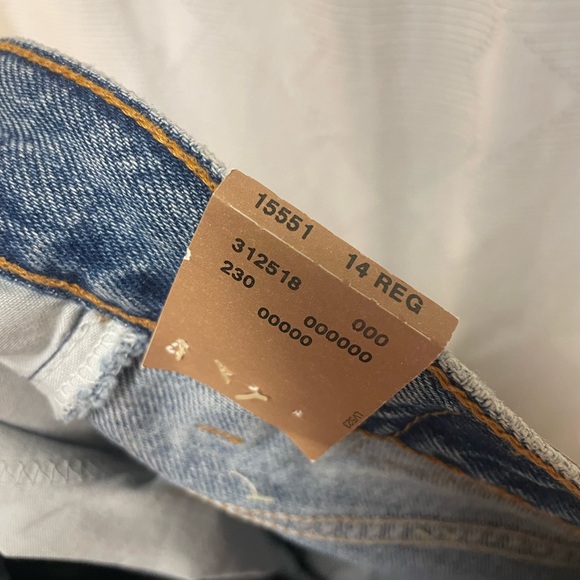 VTG Levi’s women’s NWT 550 Blue Denim Jeans - Picture 5 of 8
